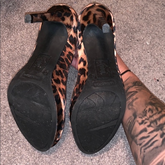 Fioni cheetah print heels - Picture 4 of 5